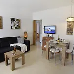 With Wifi - 22377 Umag