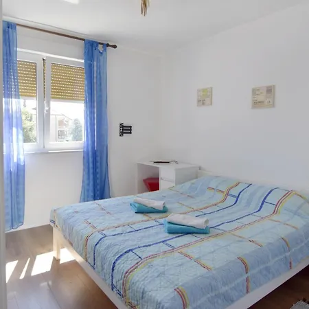 Apartment With Wifi - 22377 Umag